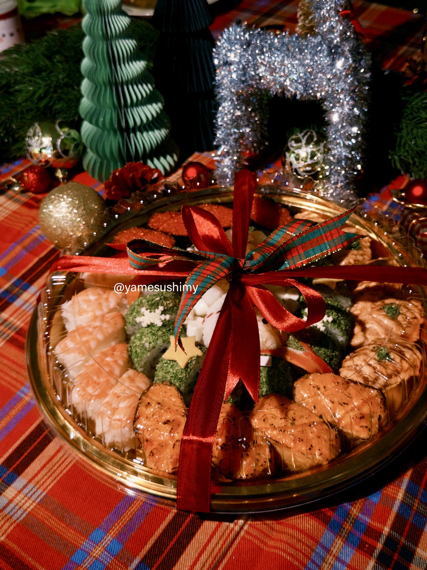 2025 Christmas - Beary Snowman Christmas Golden Platter
