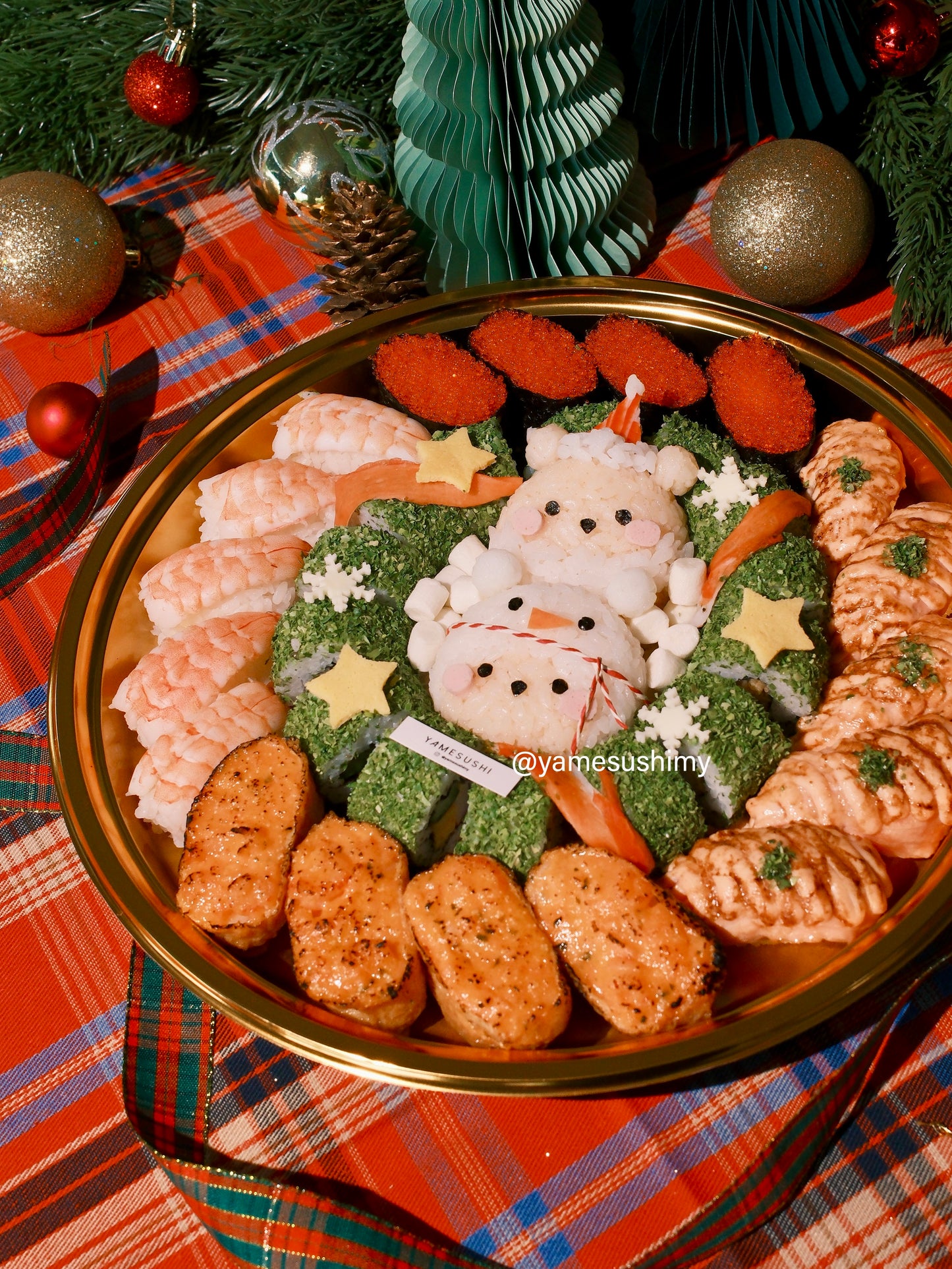 2025 Christmas - Beary Snowman Christmas Golden Platter